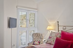 Photo 22- click for photo gallery